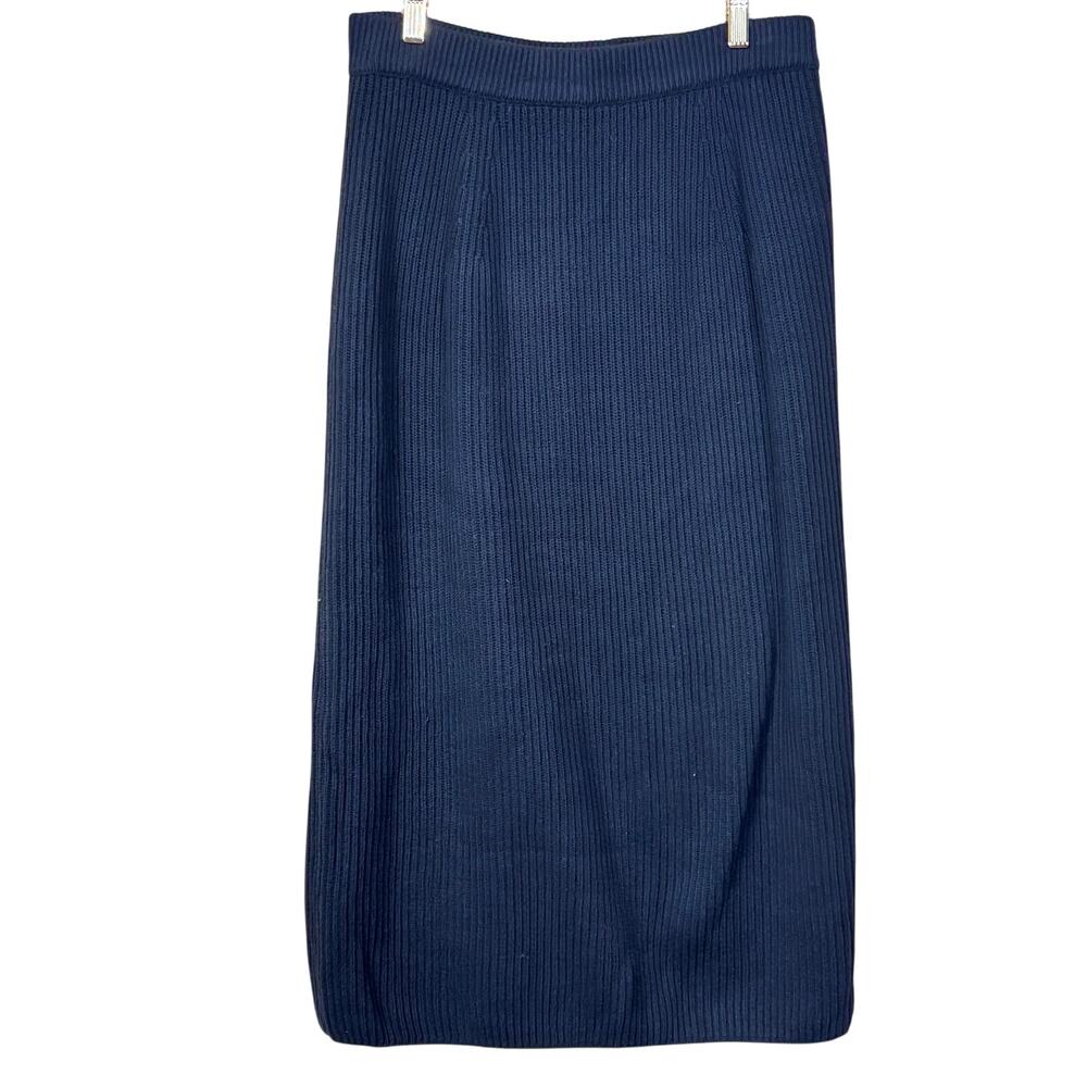 Everlane ribbed knit maxi column‎ skirt, minimalist, cozy, quiet luxury, capsule